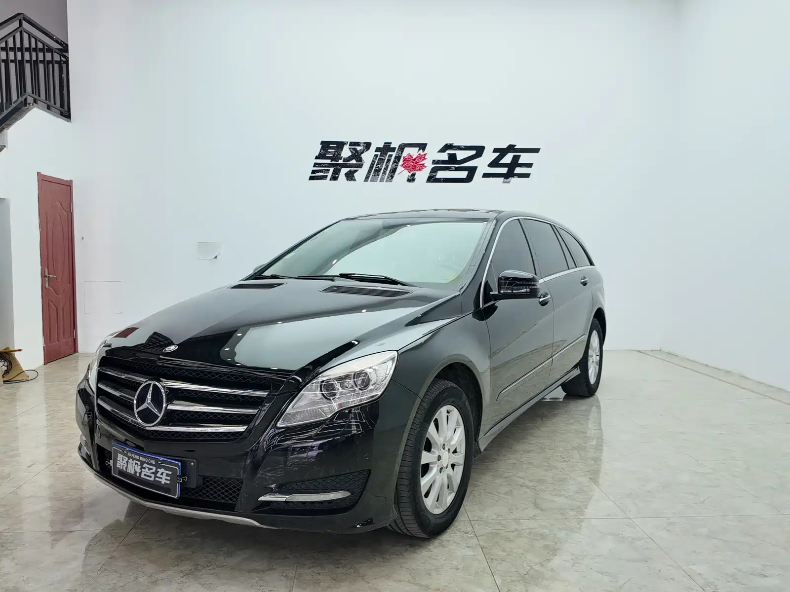 MERCEDES-BENZ R-CLASS 2011