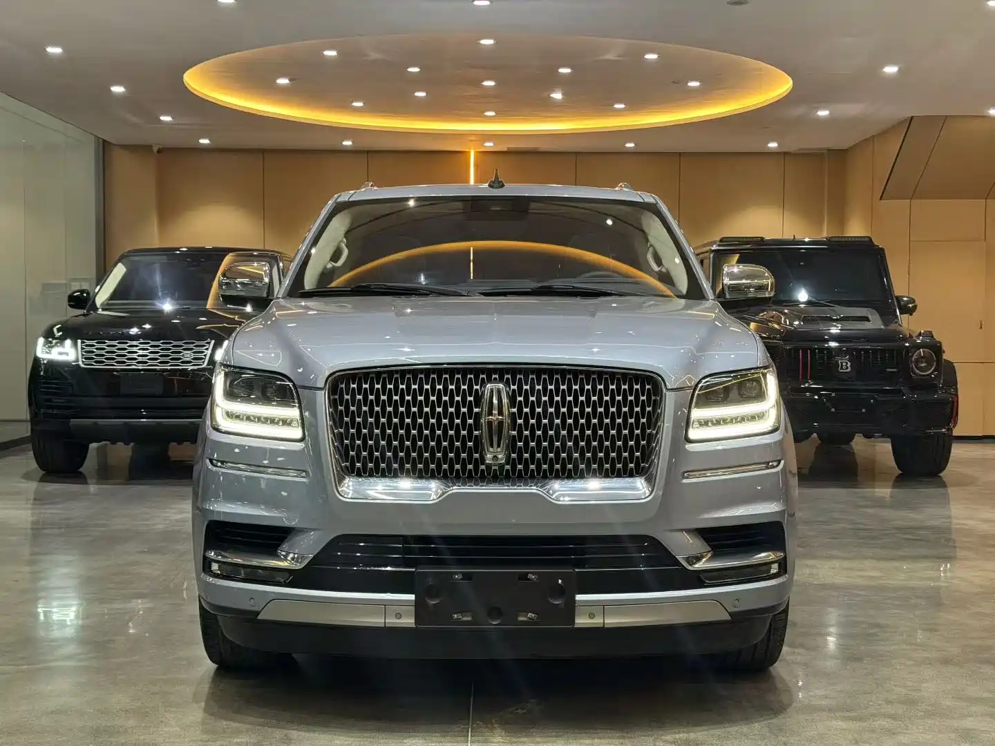 LINCOLN NAVIGATOR 2019