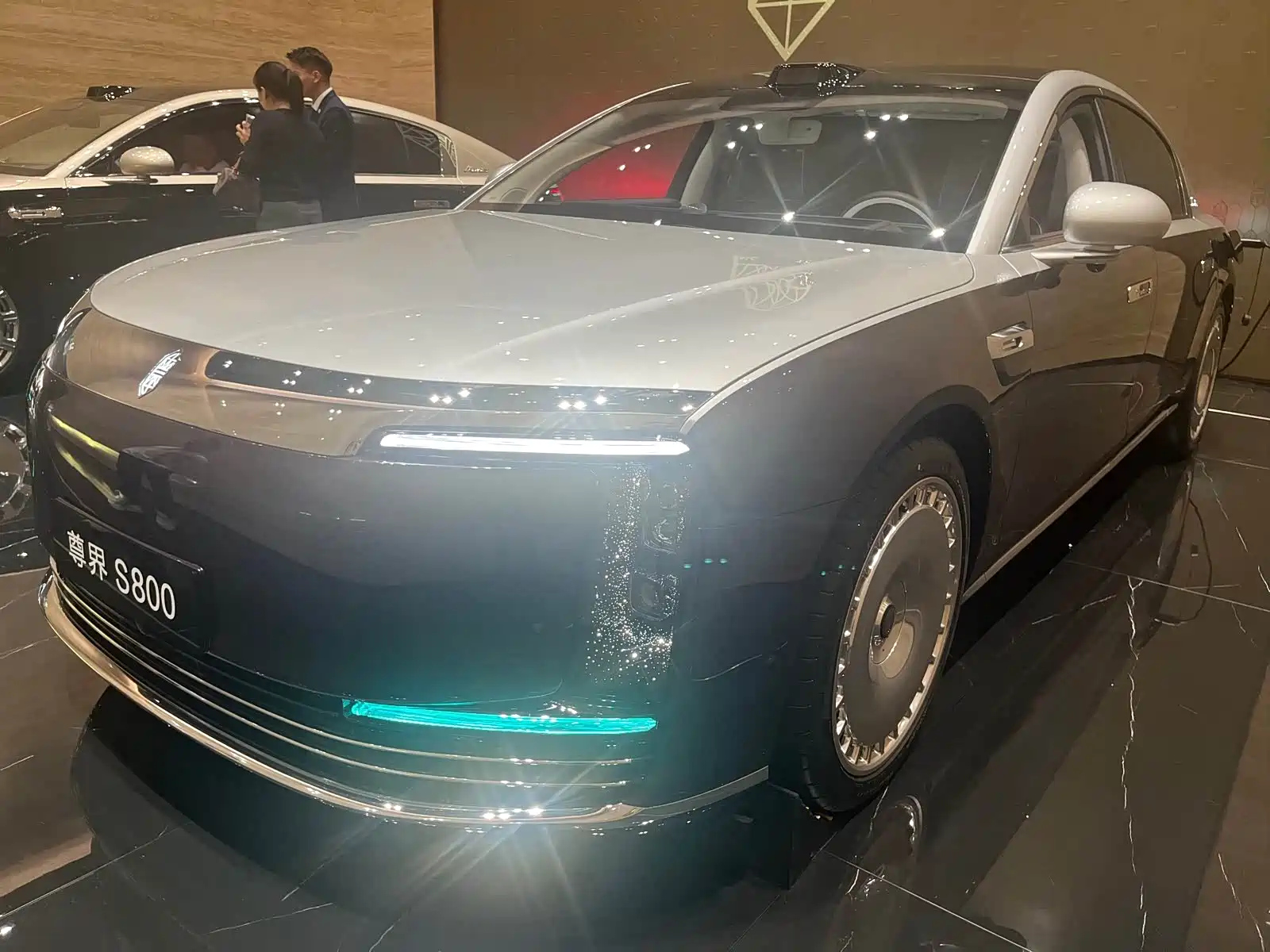 HUAWEI HIMA MAEXTRO S800 0