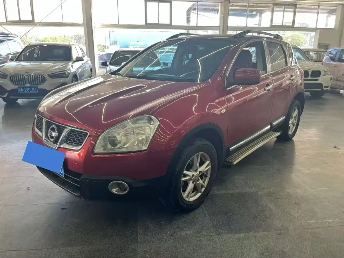 NISSAN QASHQAI 2012