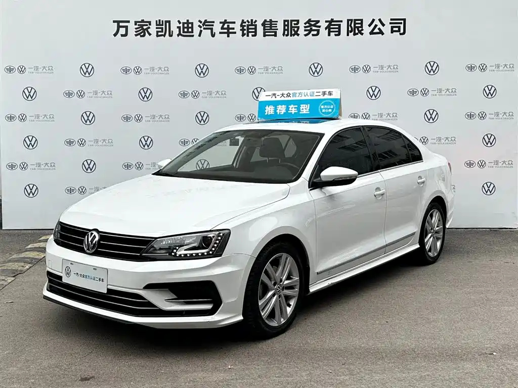 VOLKSWAGEN SAGITAR 2019