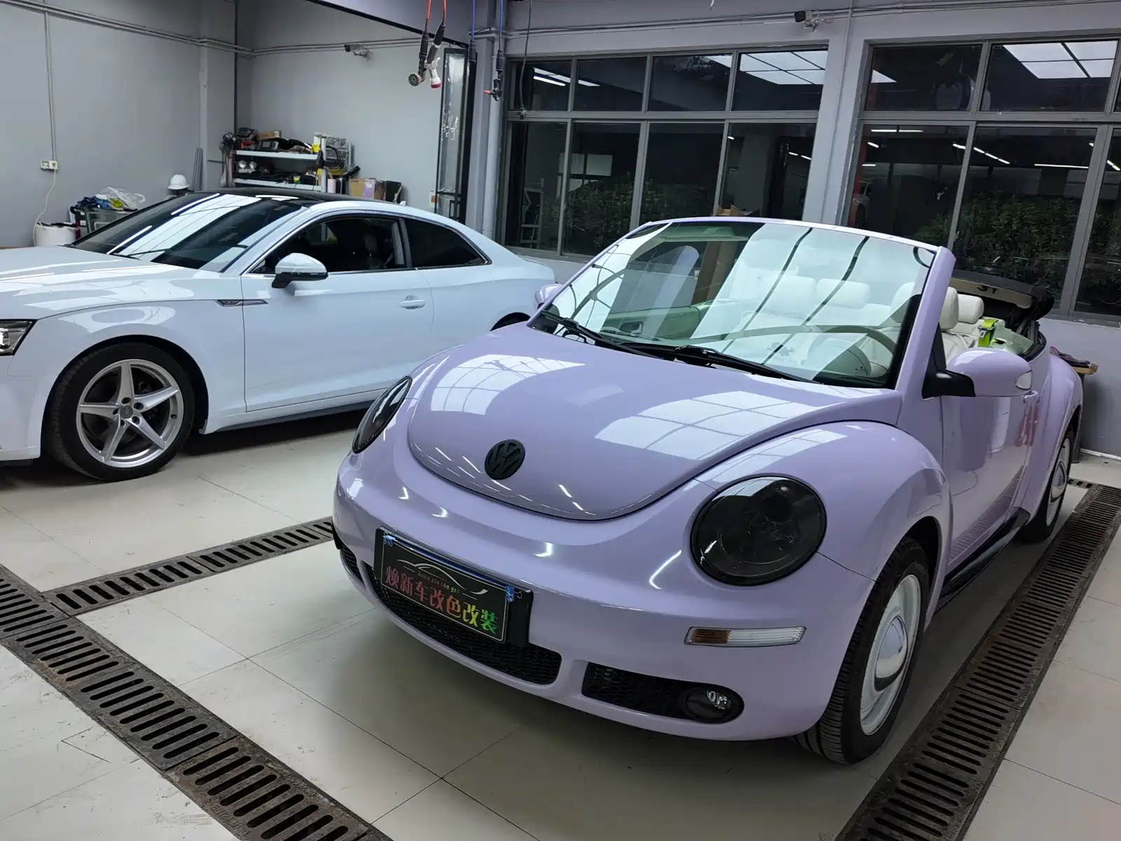 VOLKSWAGEN BEETLE 2008
