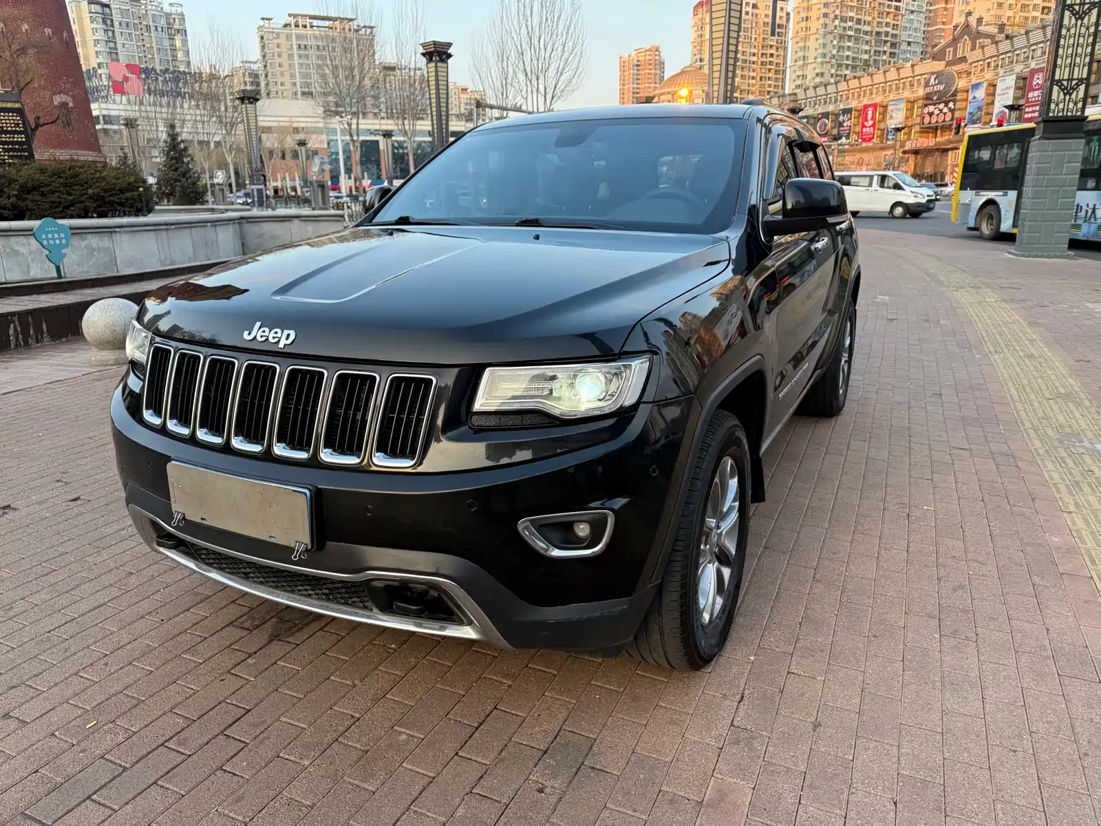 JEEP GRAND CHEROKEE 2014