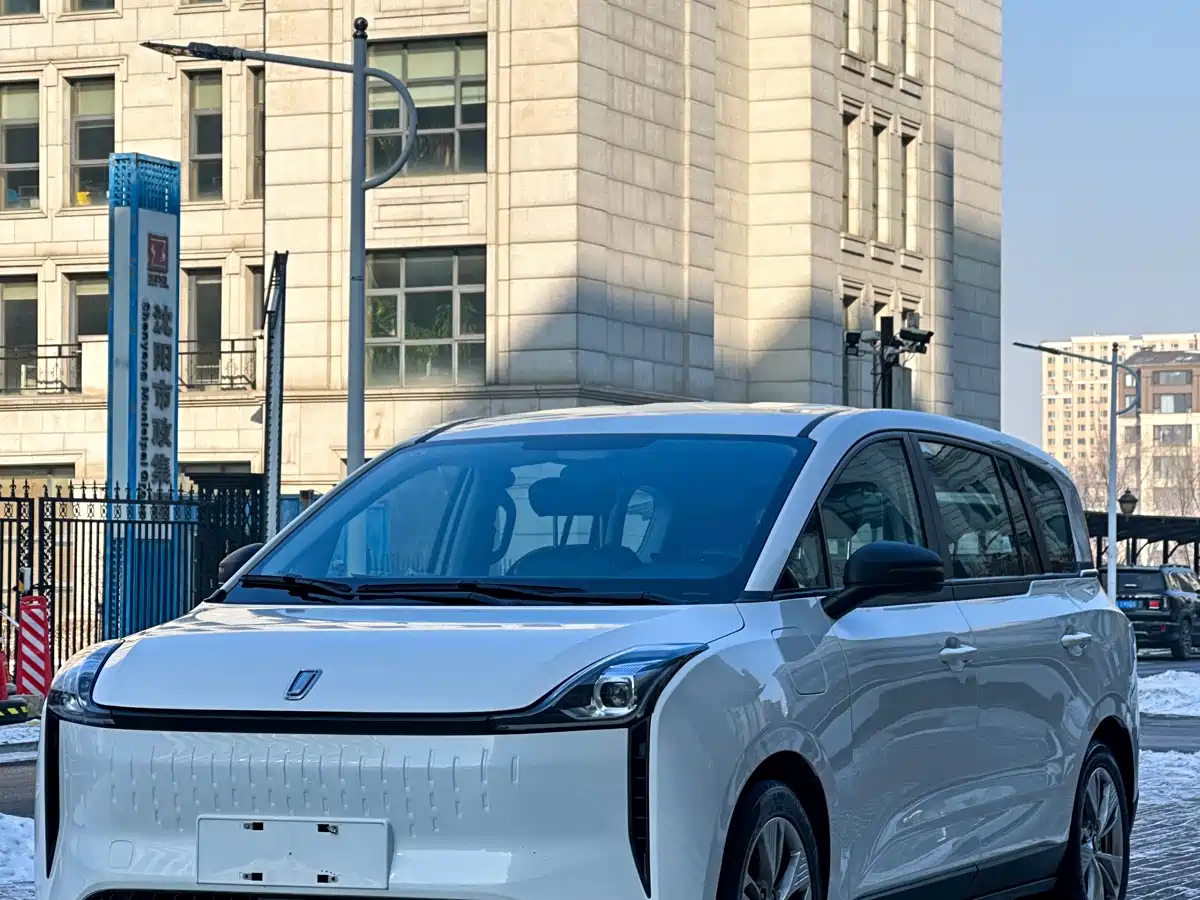 FAW BESTUNE NAT 2024