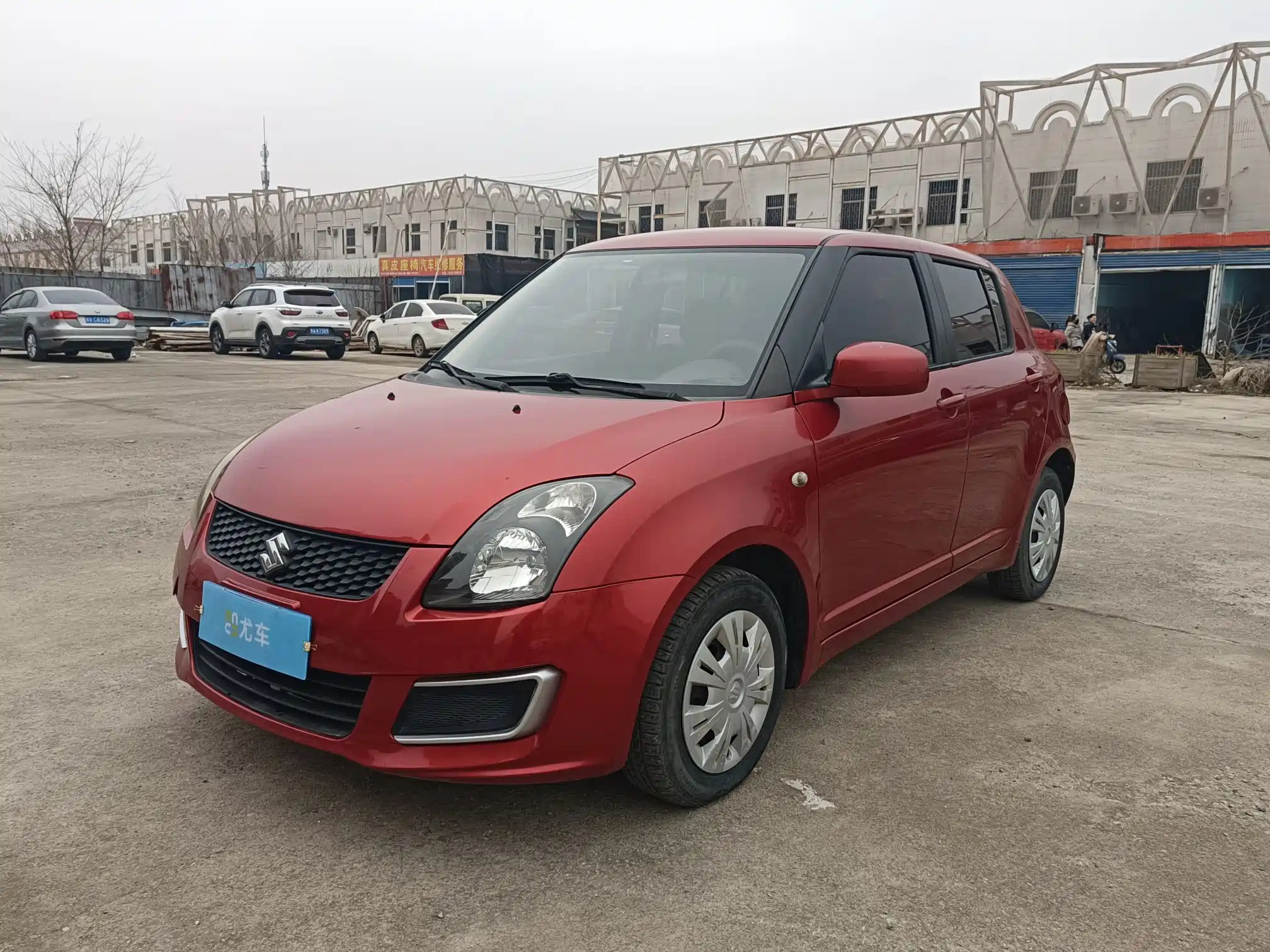 SUZUKI SWIFT 2013