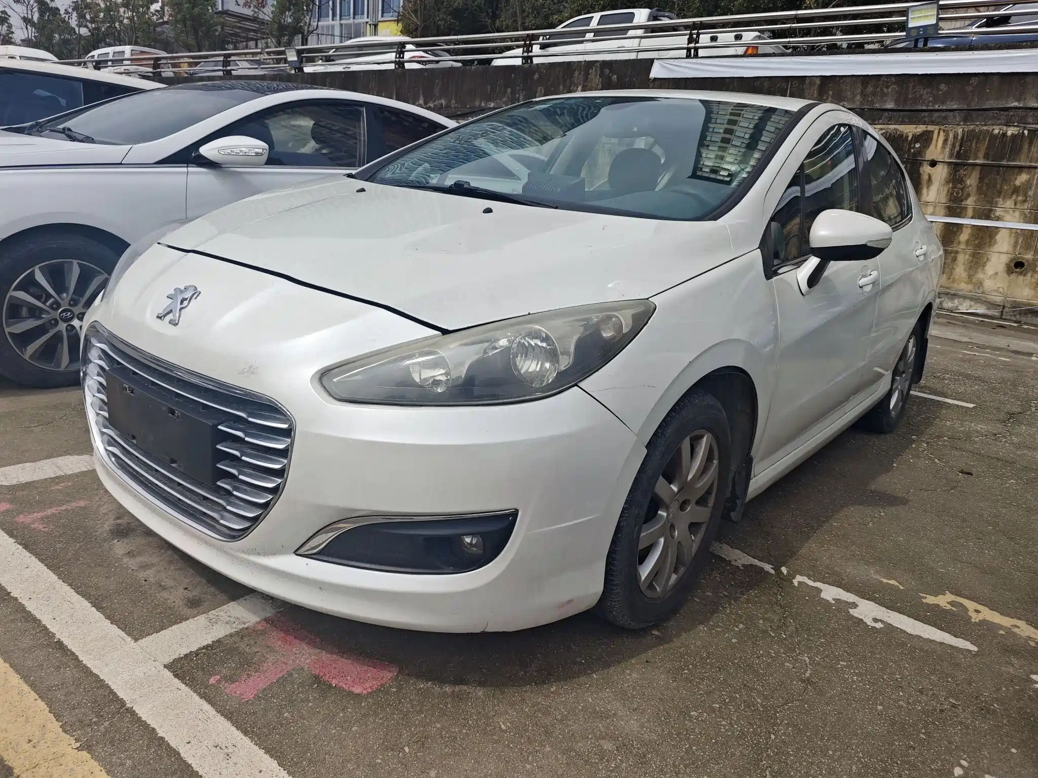 PEUGEOT 308 2016