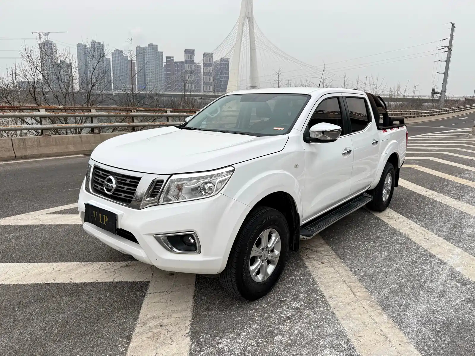 NISSAN NAVARA 2017