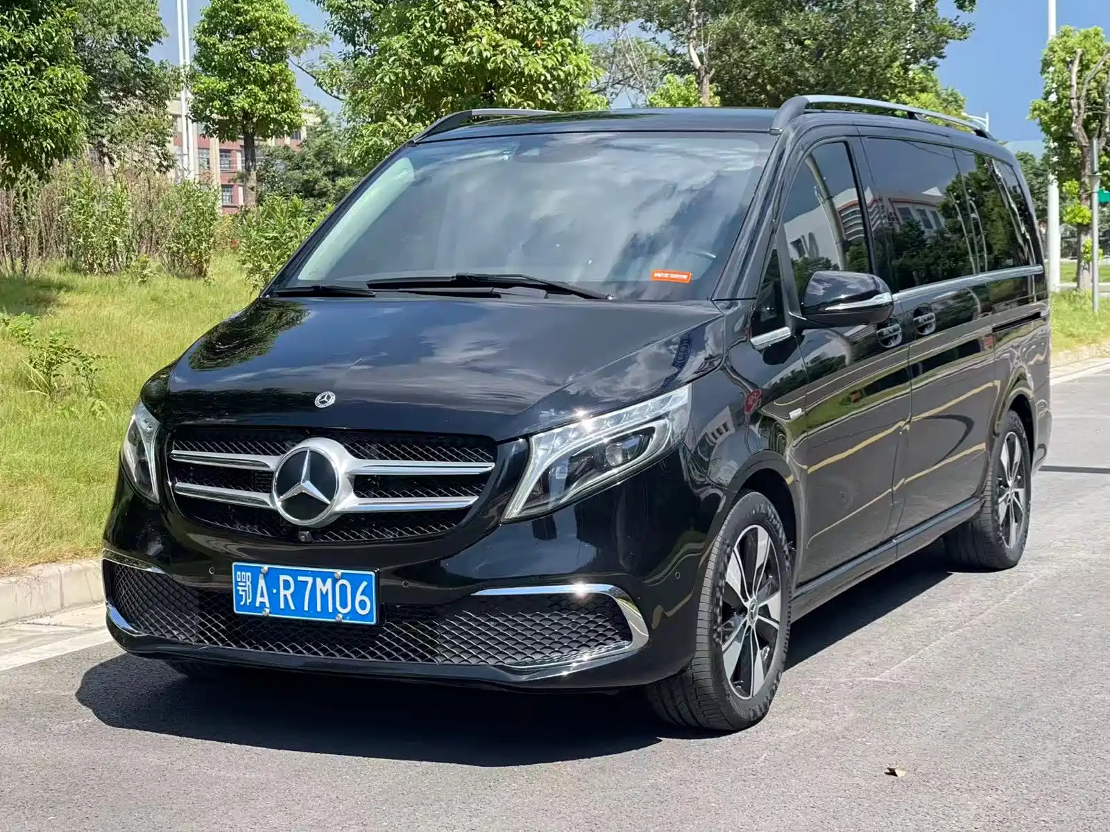 MERCEDES-BENZ V-CLASS 2022