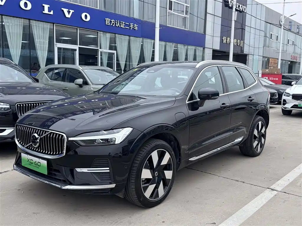 VOLVO XC60 NEW ENERGY 2024