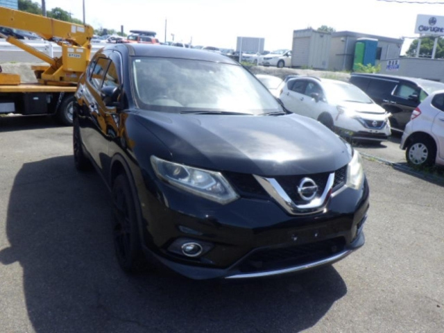 NISSAN X-TRAIL 2015