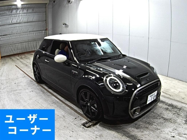 BMW MINI 2022