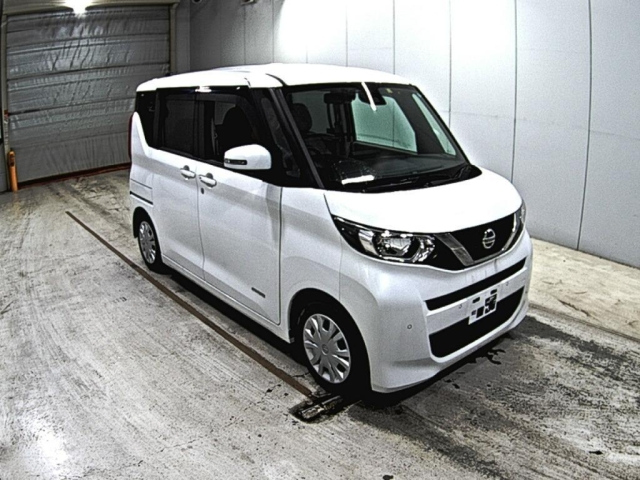 NISSAN ROOX 2022