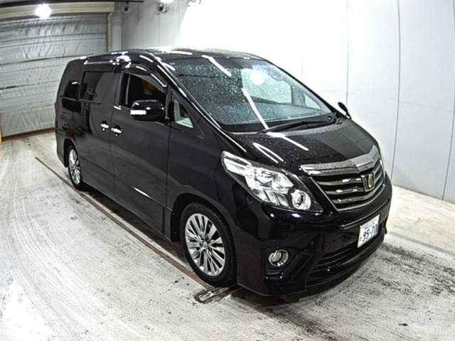 TOYOTA ALPHARD