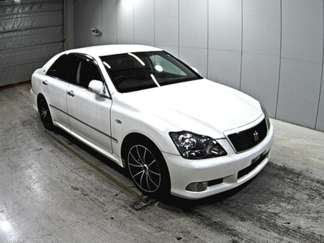 TOYOTA CROWN 2005