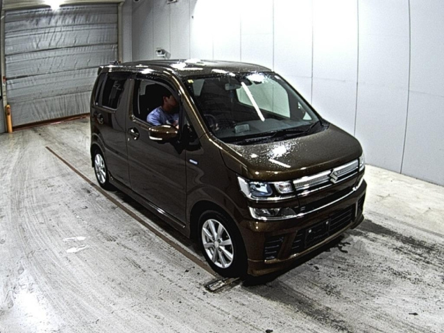 SUZUKI WAGON R 2018