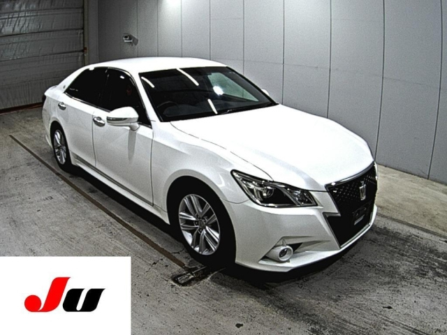 TOYOTA CROWN 2015