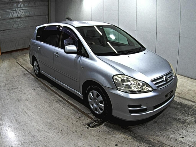 TOYOTA IPSUM 2006