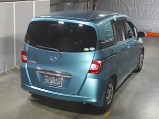 HONDA FREED 2012