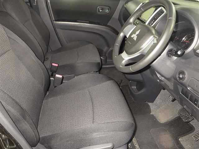 MITSUBISHI DELICA D2 2014