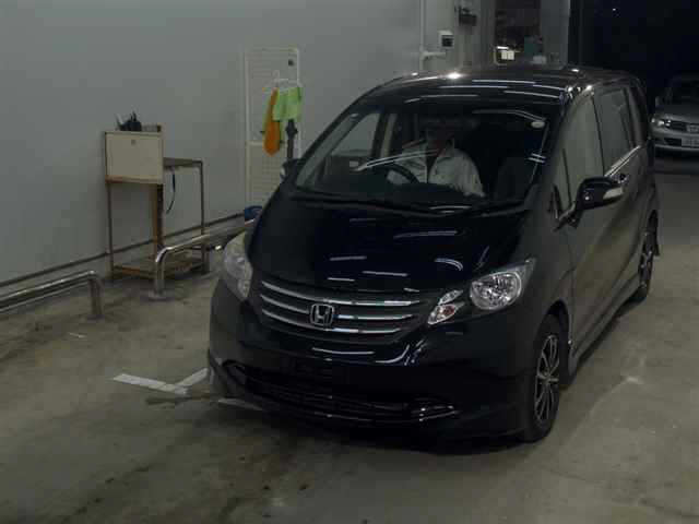 HONDA FREED 2010