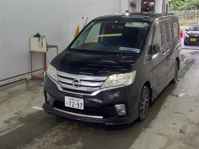 NISSAN SERENA 2011