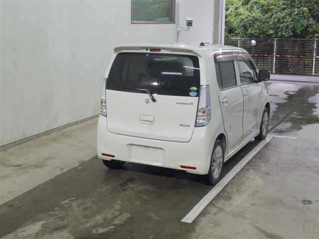 SUZUKI WAGON R 2015