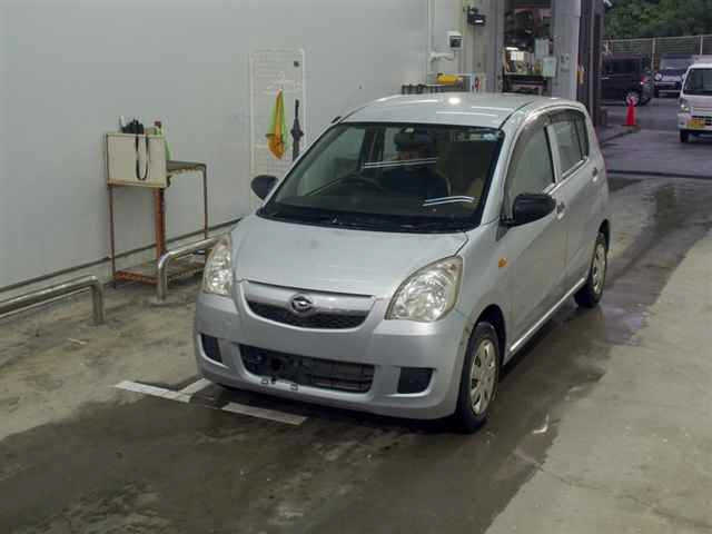 DAIHATSU MIRA 2011