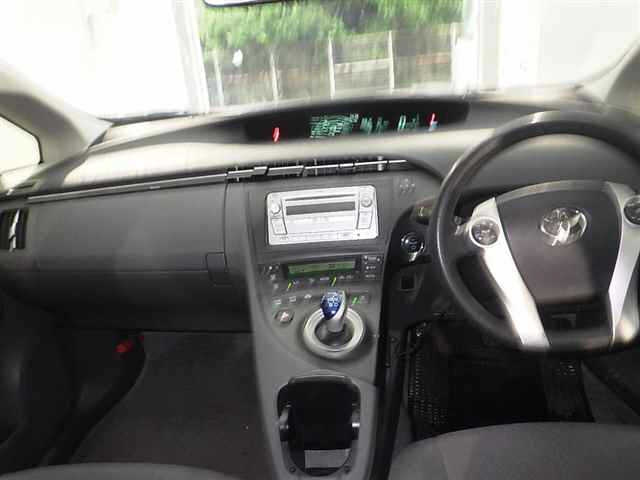 TOYOTA PRIUS 2010