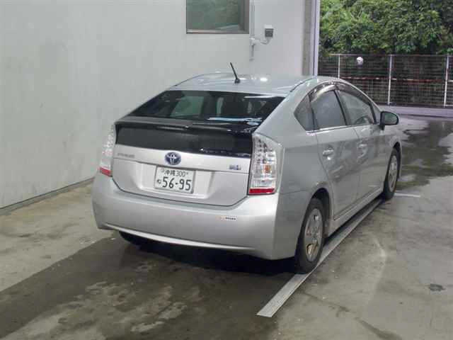 TOYOTA PRIUS 2010