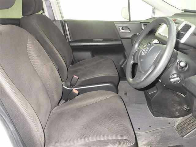 HONDA FREED 2012