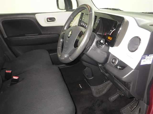 SUZUKI MRWAGON 2011