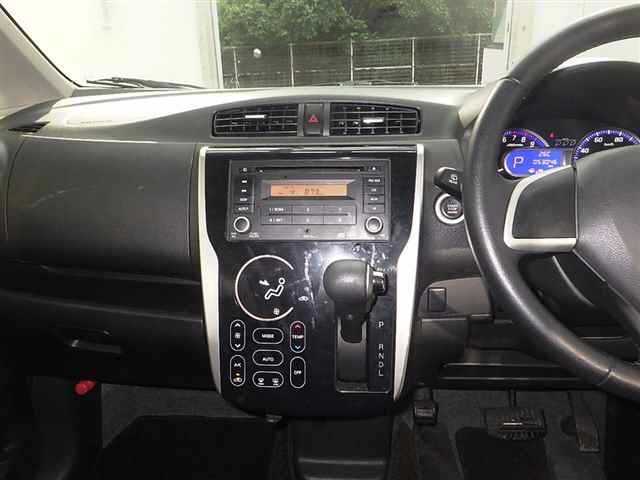 MITSUBISHI EK CUSTOM 2014
