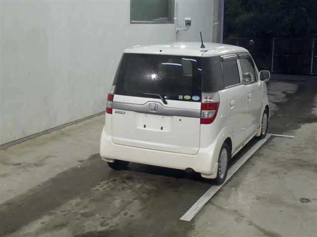 HONDA ZEST 2009