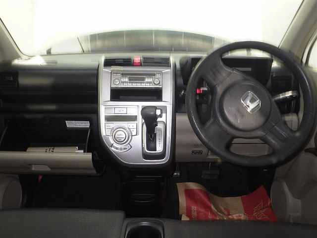 HONDA ZEST 2009