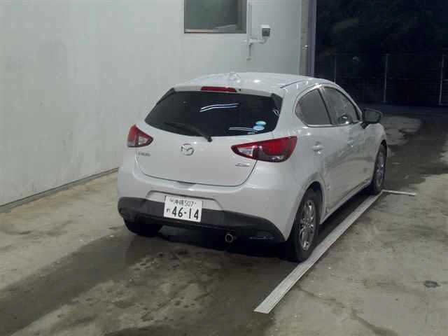 MAZDA DEMIO 2018