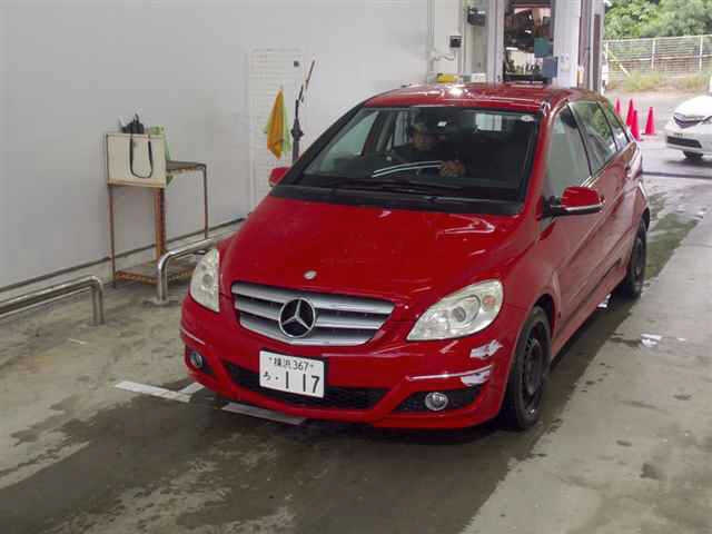 MERCEDES BENZ B CLASS 2010