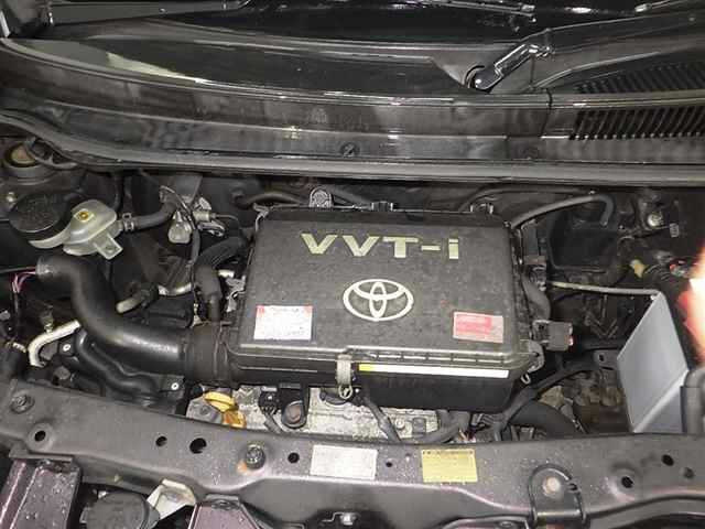 TOYOTA BB 2011