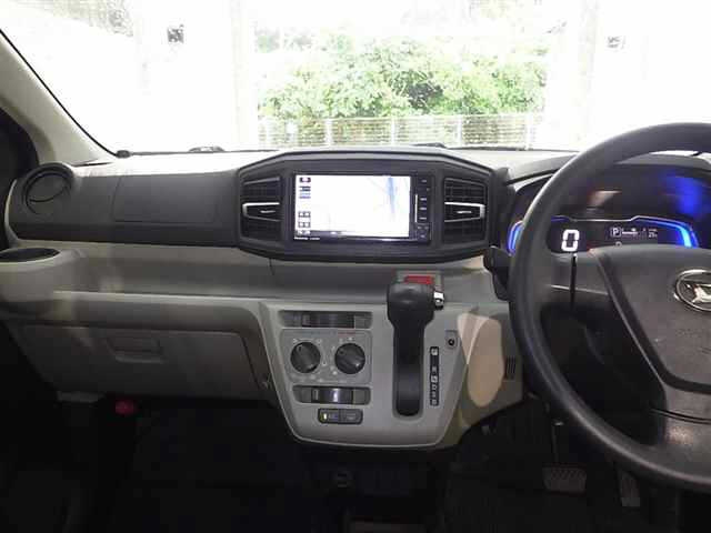 DAIHATSU MIRA E S 2017
