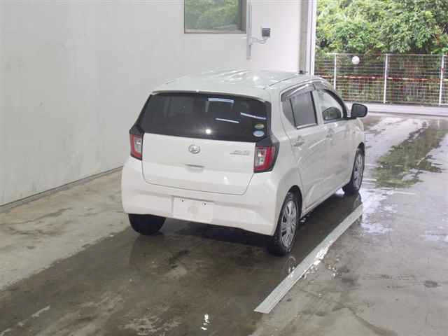 DAIHATSU MIRA E S 2017