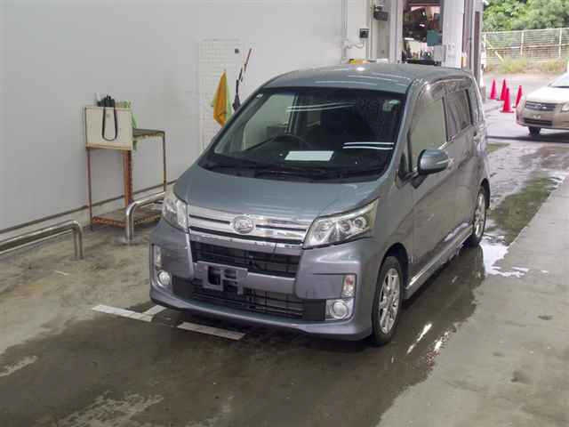 DAIHATSU MOVE 2013