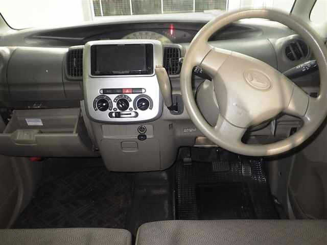 DAIHATSU TANTO 2010