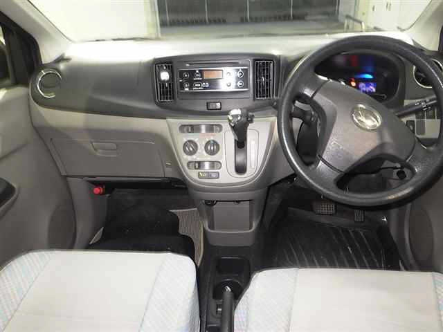 DAIHATSU MIRA E S 2013
