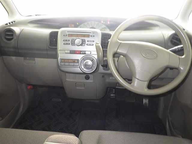 DAIHATSU TANTO 2010