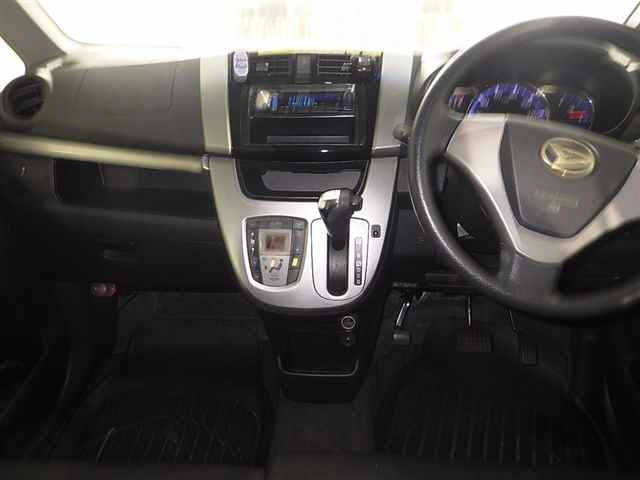 DAIHATSU MOVE 2013