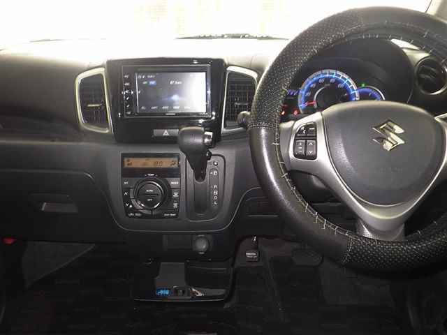 SUZUKI SPACIA 2013