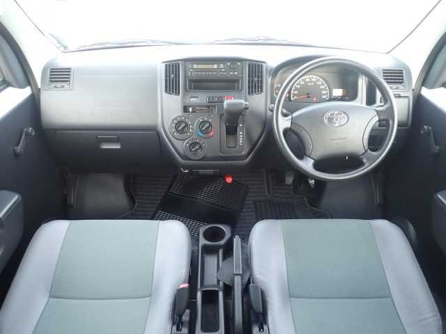 TOYOTA LITE ACE VAN 2017