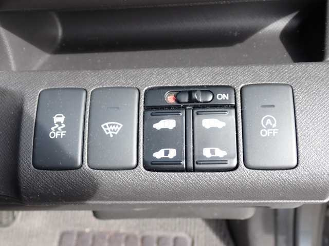 HONDA STEP WAGON 2013