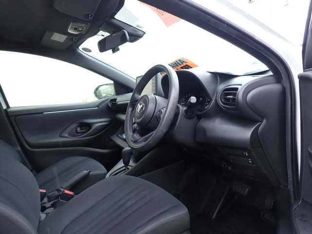 TOYOTA YARIS 2022