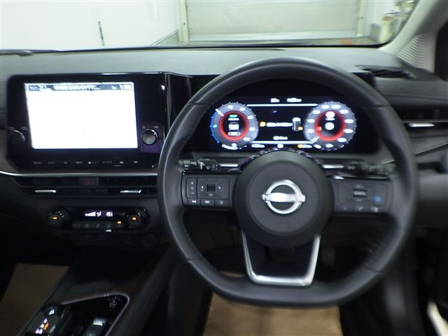 NISSAN AURA 2024