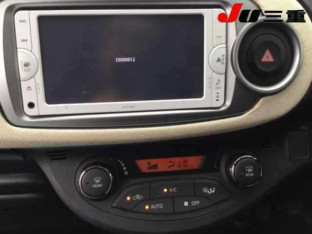 TOYOTA VITZ 2014